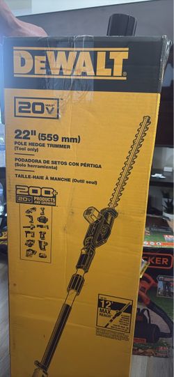 Dewalt 22” pole hedge trimmer/podadora de setos con pértiga