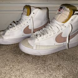 Women Nike High Top Blazers 