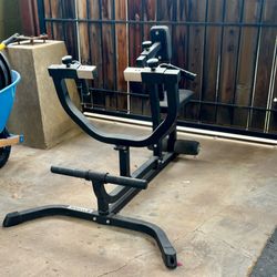 Titan Fitness Plate Loaded Seated Row Machine | Workout Machine | Upper Body Fitness Machine | Home Gym Equipment | Row Machine