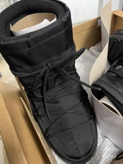 Steve Madden Size 9-10 Women