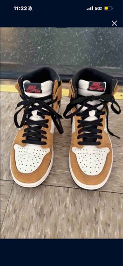 Jordan 1s rookie of the year size 8.5