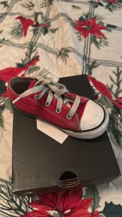 Converse shoes size 8 toddler