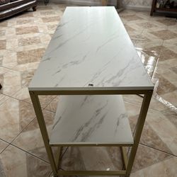 White Marble with Gold table