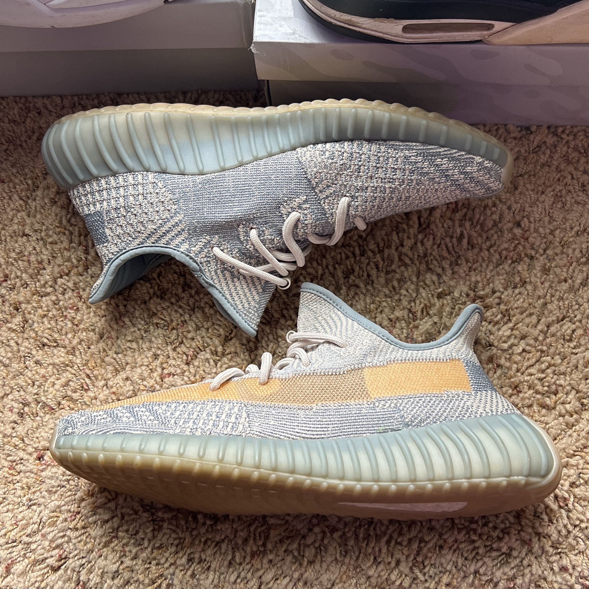 yeezy 350s ‘israfil’ size 10