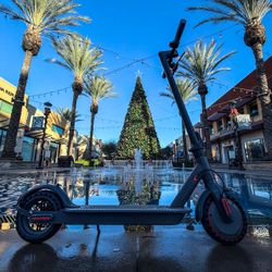 Electric scooter
