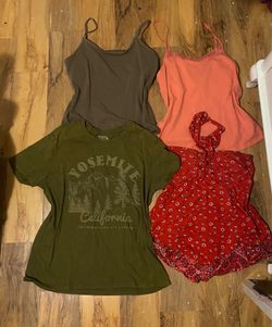 Women's Clothing Bundle (L–XL)