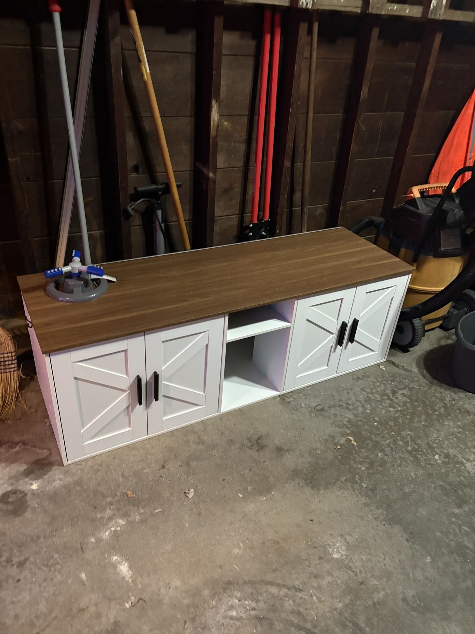 Brand new, assembled, cat litter, box enclosure