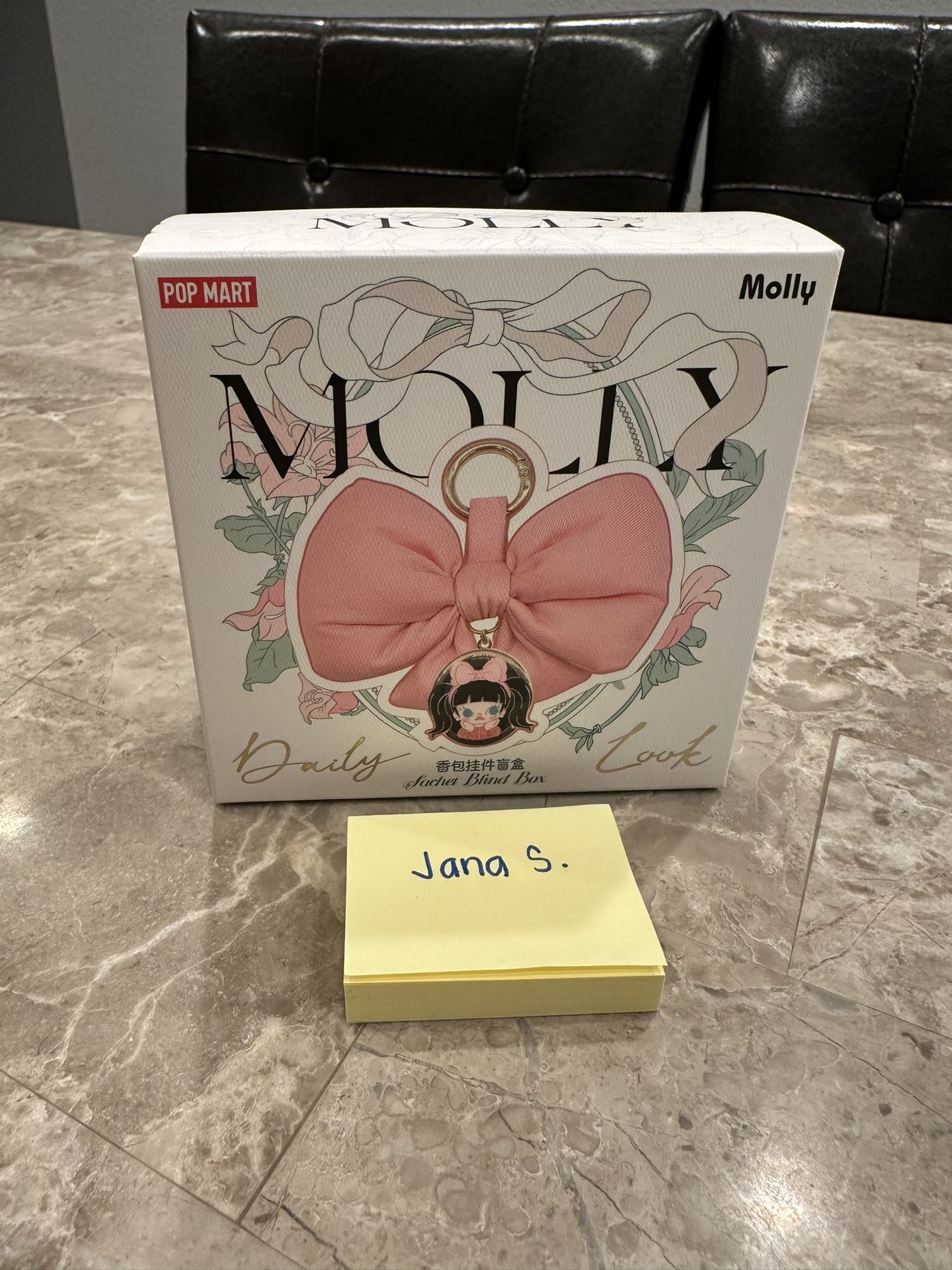 Molly Daily Look Sachet Blind Box — Energetic Girl ❤️