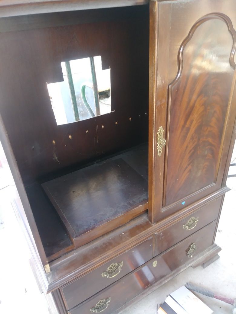 Solid wood armwa