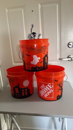 Halloween buckets.