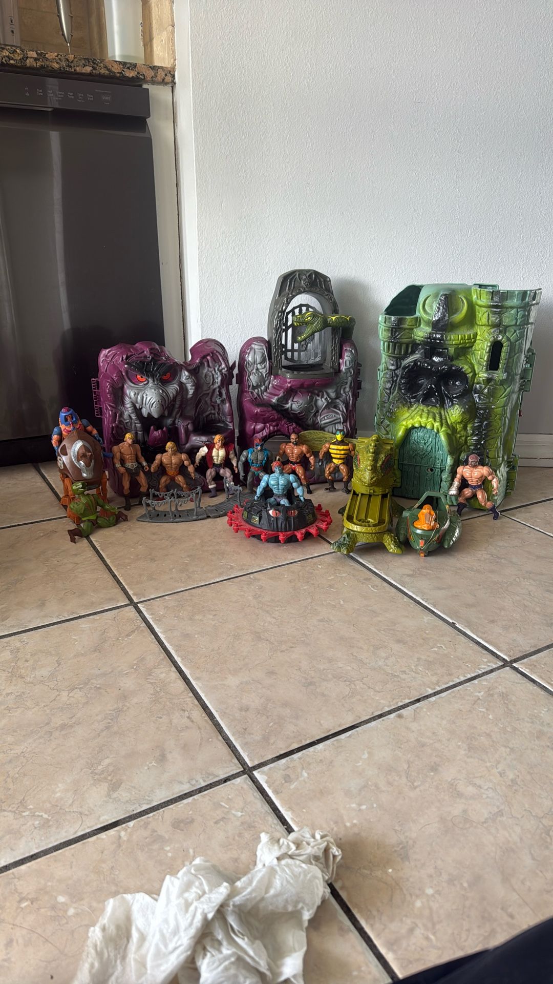 Vintage He - Man Play Sets And Figurines