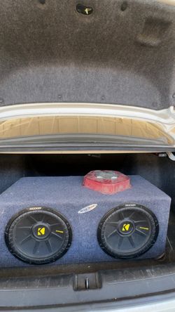 Kicker CompC Dual Subwoofer Box
