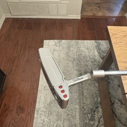 2018 Scotty Cameron Select Newport 2