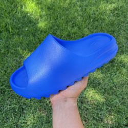 Yeezy Slide “Azure” Sizes 9, 10, & 12 
