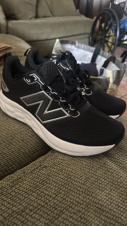 New Balance Shoes Women 9.5