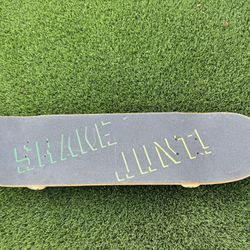 skateboard