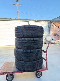 Pirelli tires 96% percent 275/50R22 22 inch oem fitment 2022 Cadillac escalde