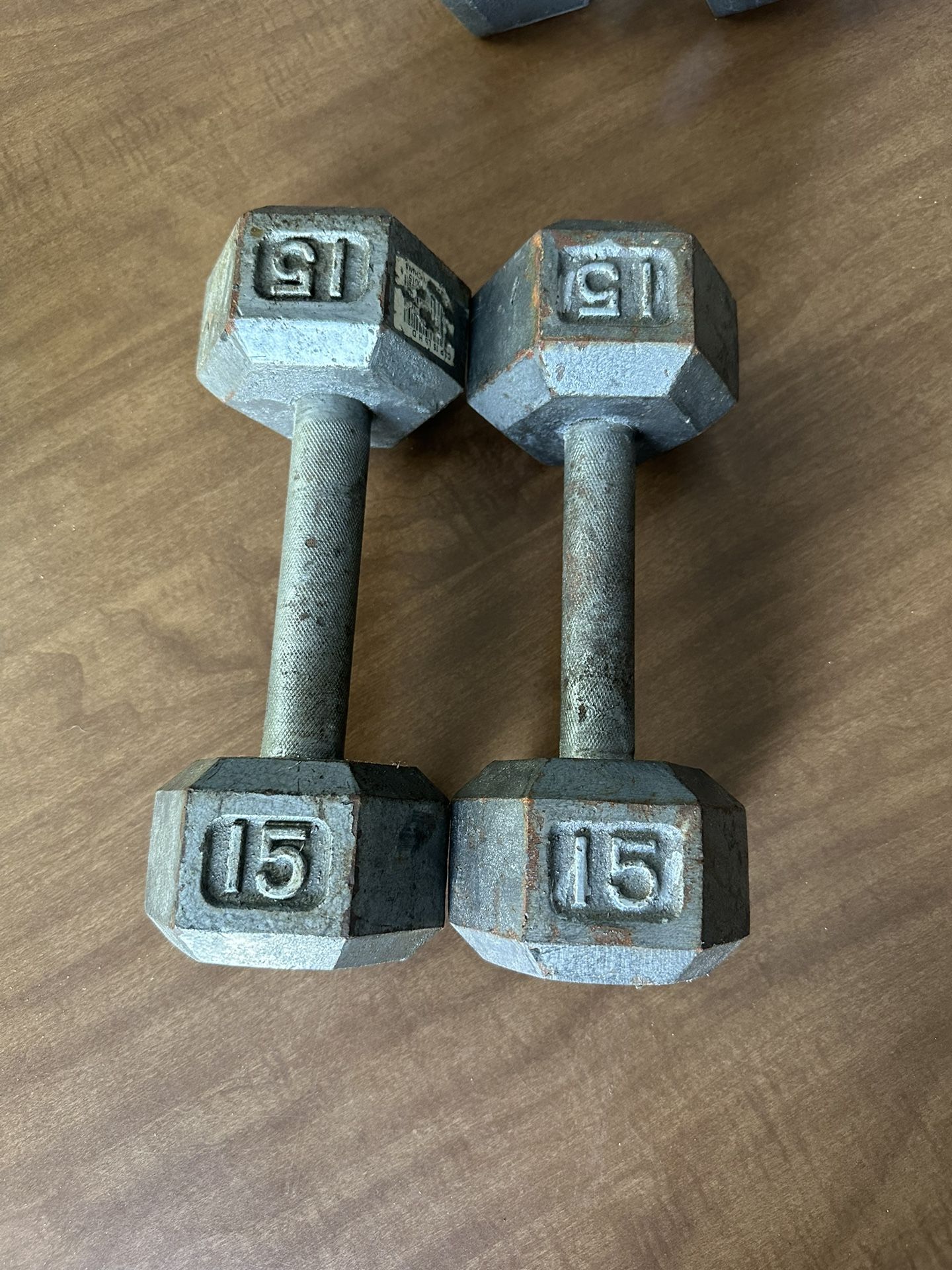 15 Pound Dumbbell Set