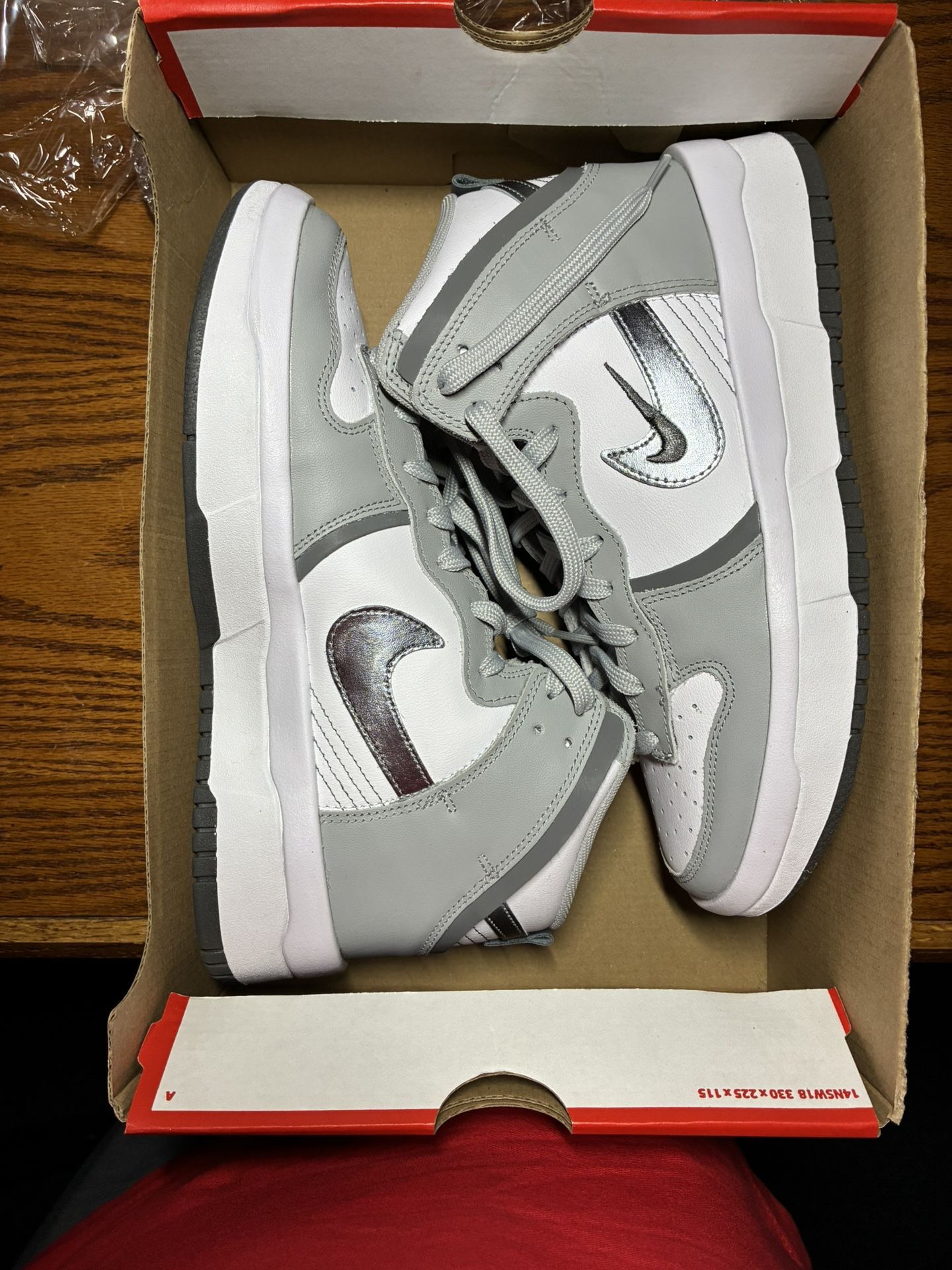WMNS Dunk High Up
