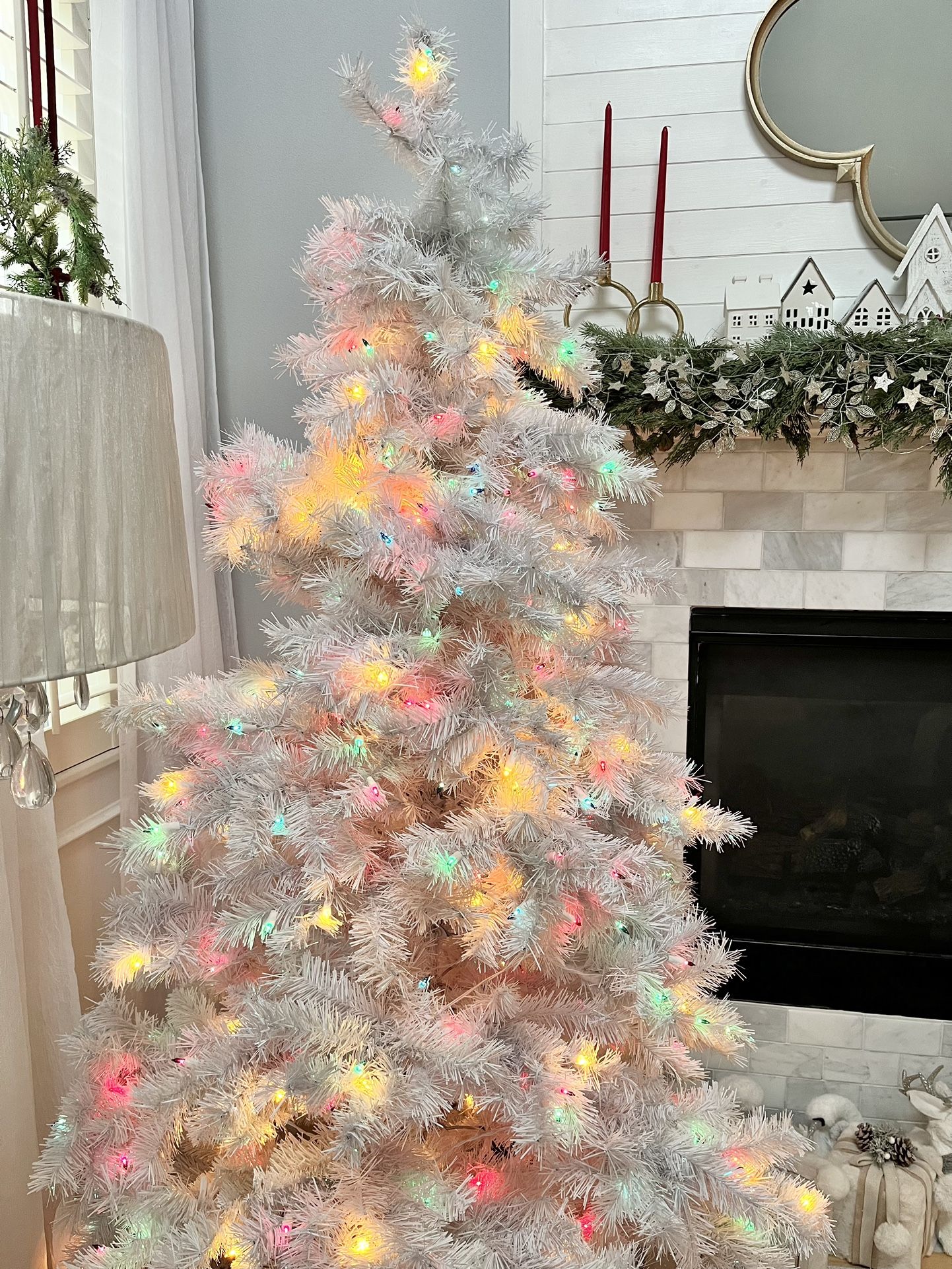 Balsam Hill White 7.5 Ft. Christmas Tree for Sale in Lake Stevens, WA