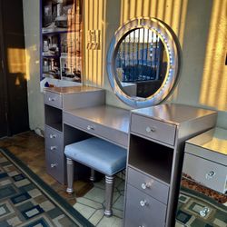 Display Vanity Desk, Mirror, Stool $$499