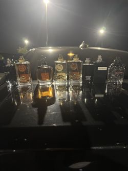 Men’s and women’s cologne collection
