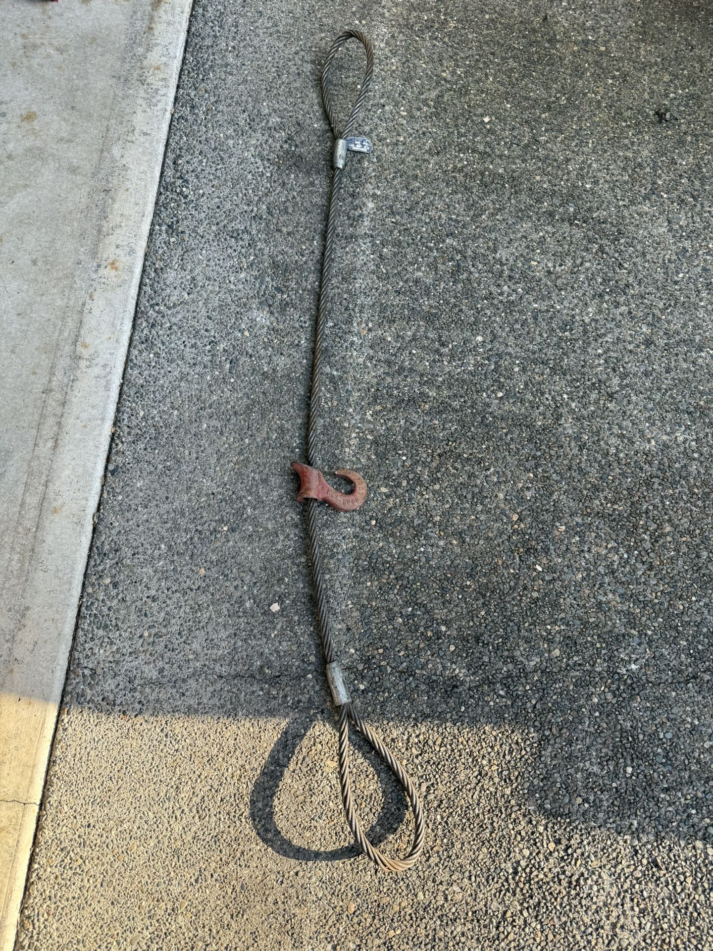 Cable Choker And 2 Shackles