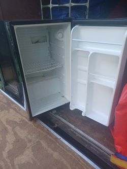 Small Fridge 