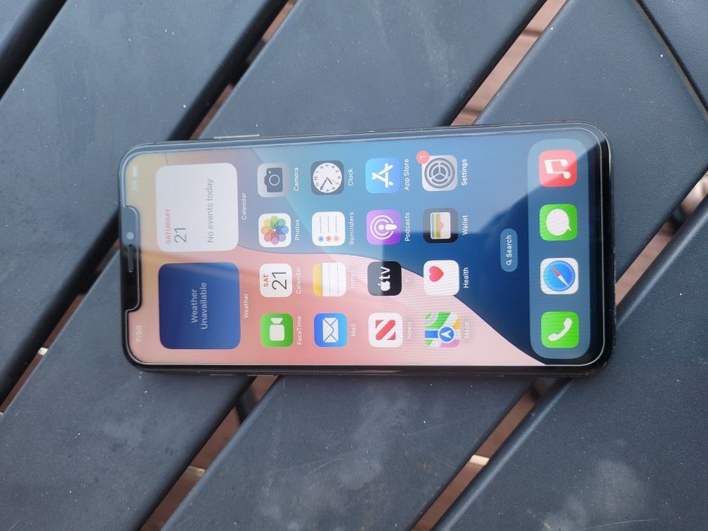 IPhone Xs Max Unlock 64Gb Excellent Condition