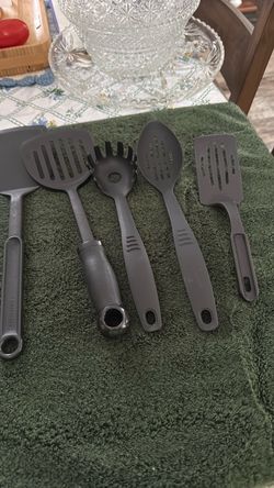 10 piece utensils