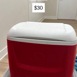 Igloo cooler