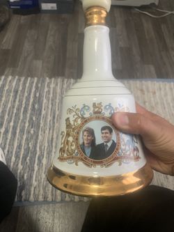 Prince Andrew Sarah Ferguson 1986 Wedding Commemorative Decan