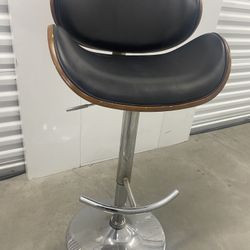 COASTER FURNITURE LEATHER AND WOOD  STOOL