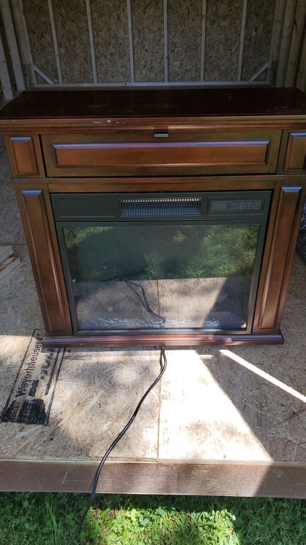Electric fireplace heater for Sale in Newport News, VA OfferUp