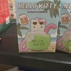  Hello Kitty   TANNING Miniso x Sanrio Hello Kitty Summer Black Leather Series Plush Aromatherapy Pendant Blind Box Authentic Sealed Box