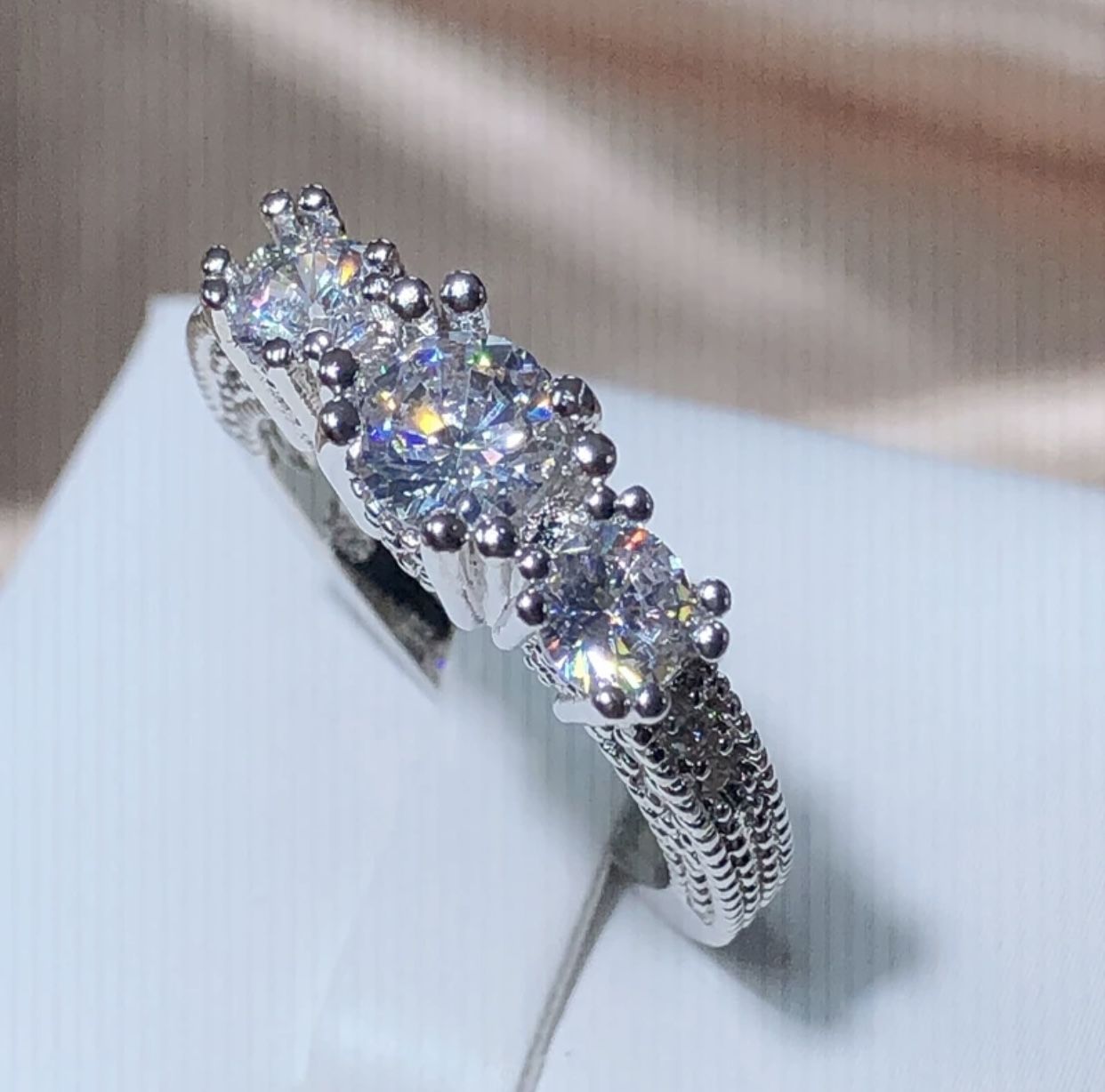 New 18k White Gold Engagement Ring