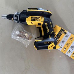 New dewalt xr screw drywalt tool only (dcf630b) firm price