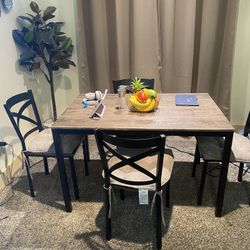 Table And Chairs 
