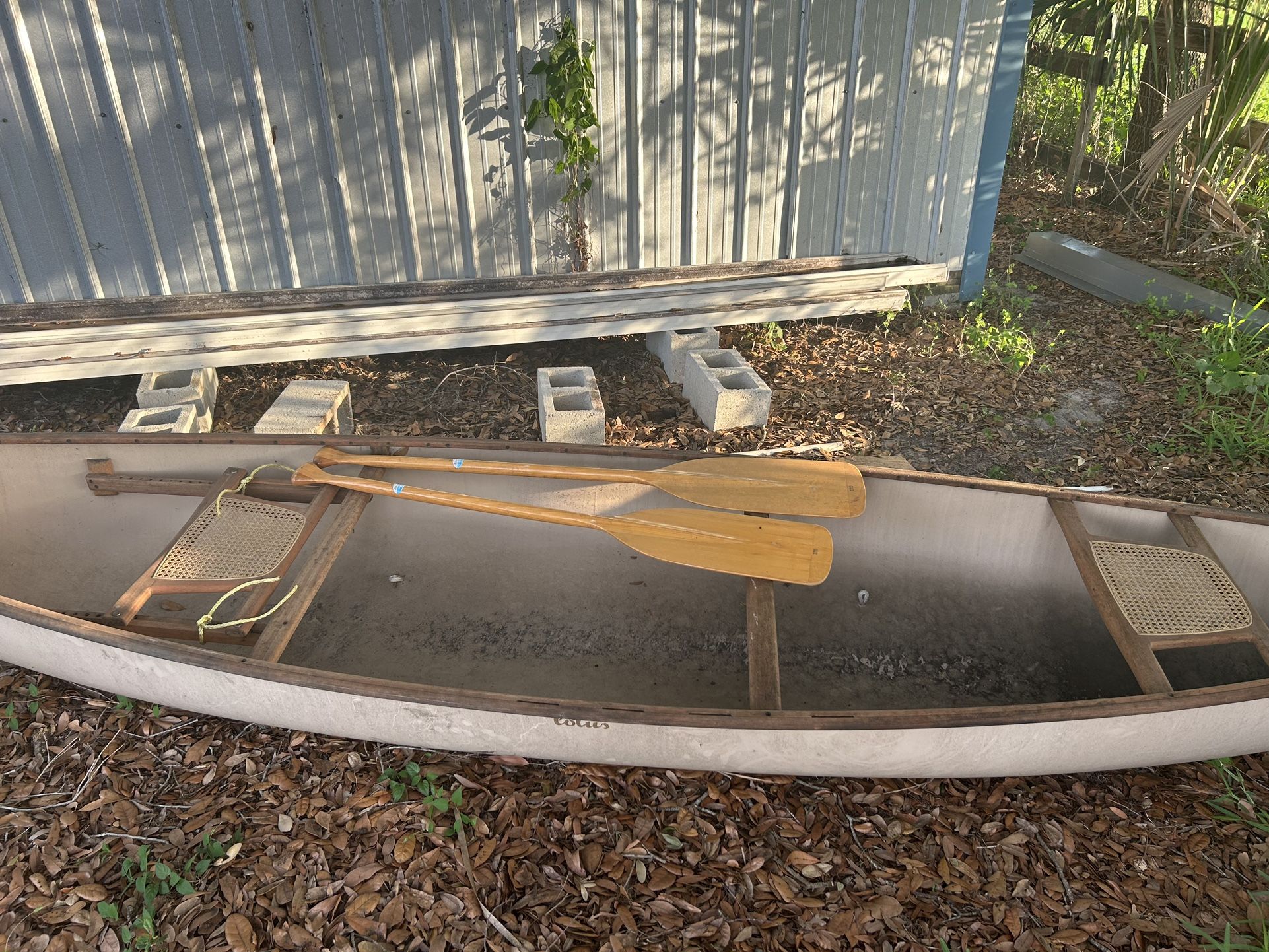 14ft Lotus Canoe