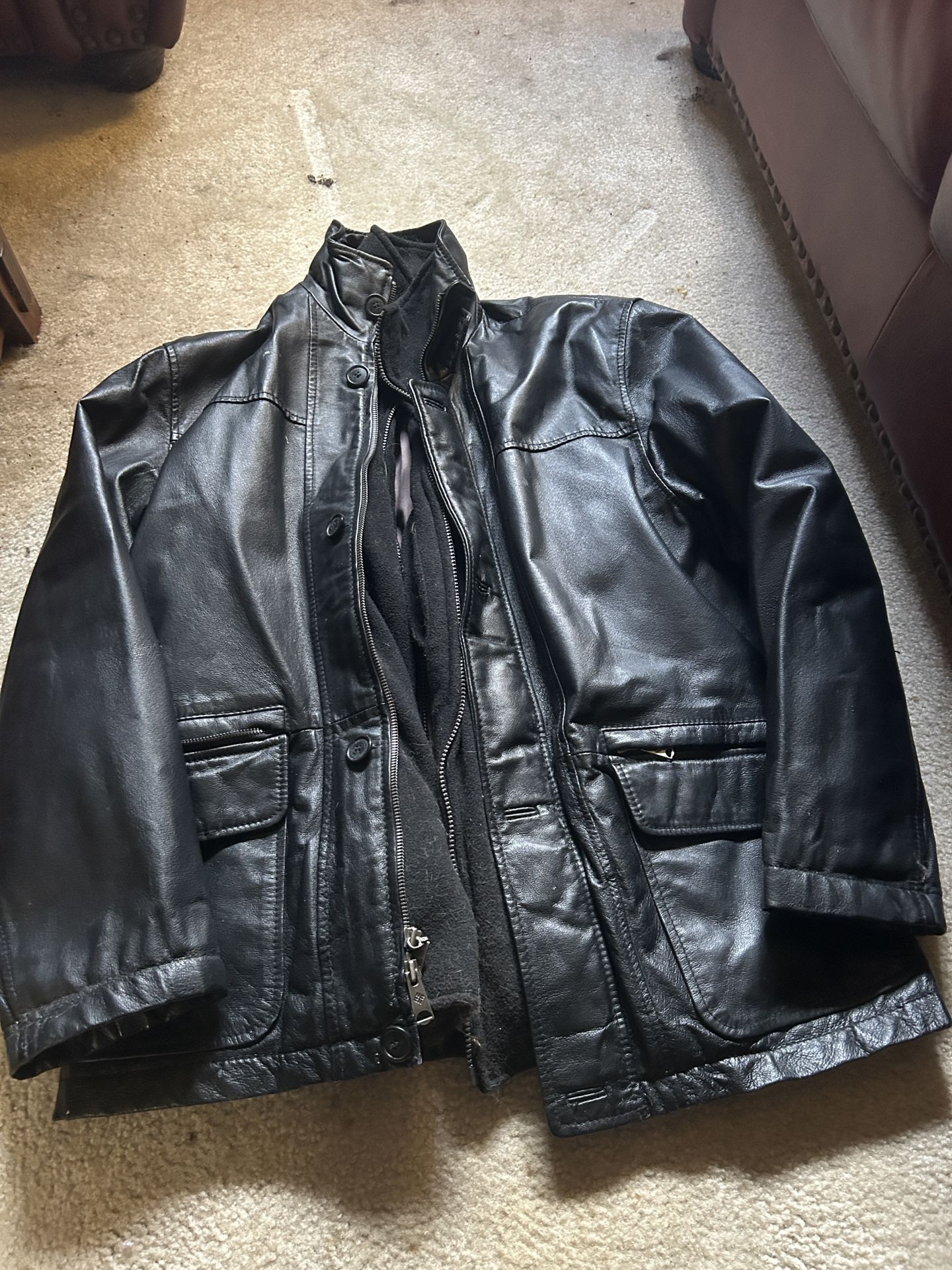 Men’s L Leather/fleece Jacket