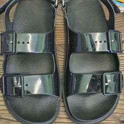 Gucci Women Double strap sandals