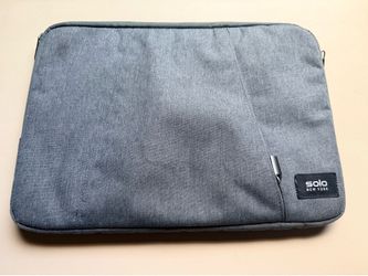 Solo New York Laptop Sleeve / Protective Laptop Case – Gray