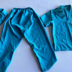 Kids doctor/nurse outfit