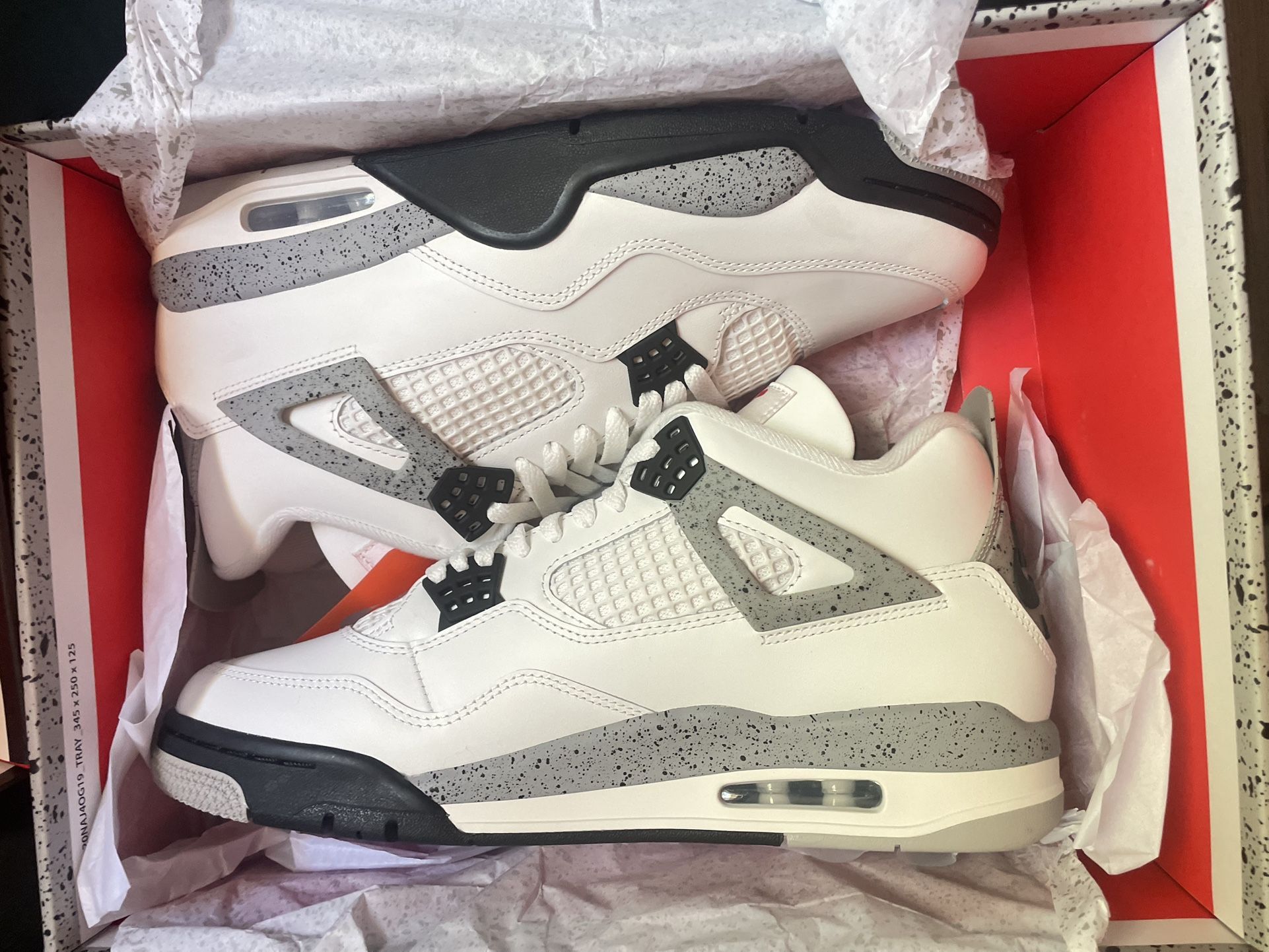 Jordan 4