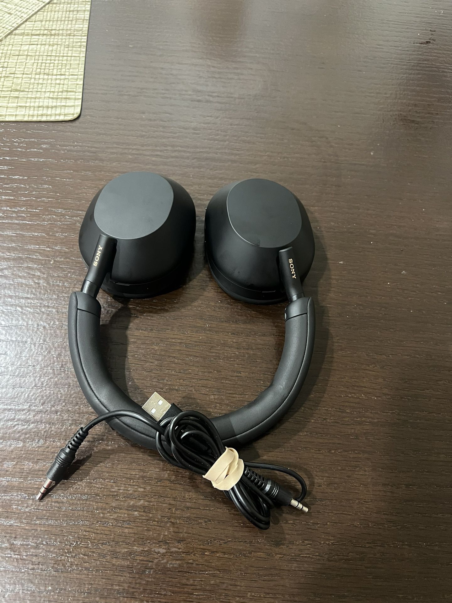 Sony WH-1000XM5 The Best Wireless Noise Canceling Headphones, Black