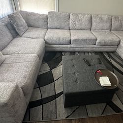 Large Grey Sectional Sofa Couch !!!