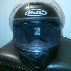 HJC i90 motorcycle helmet