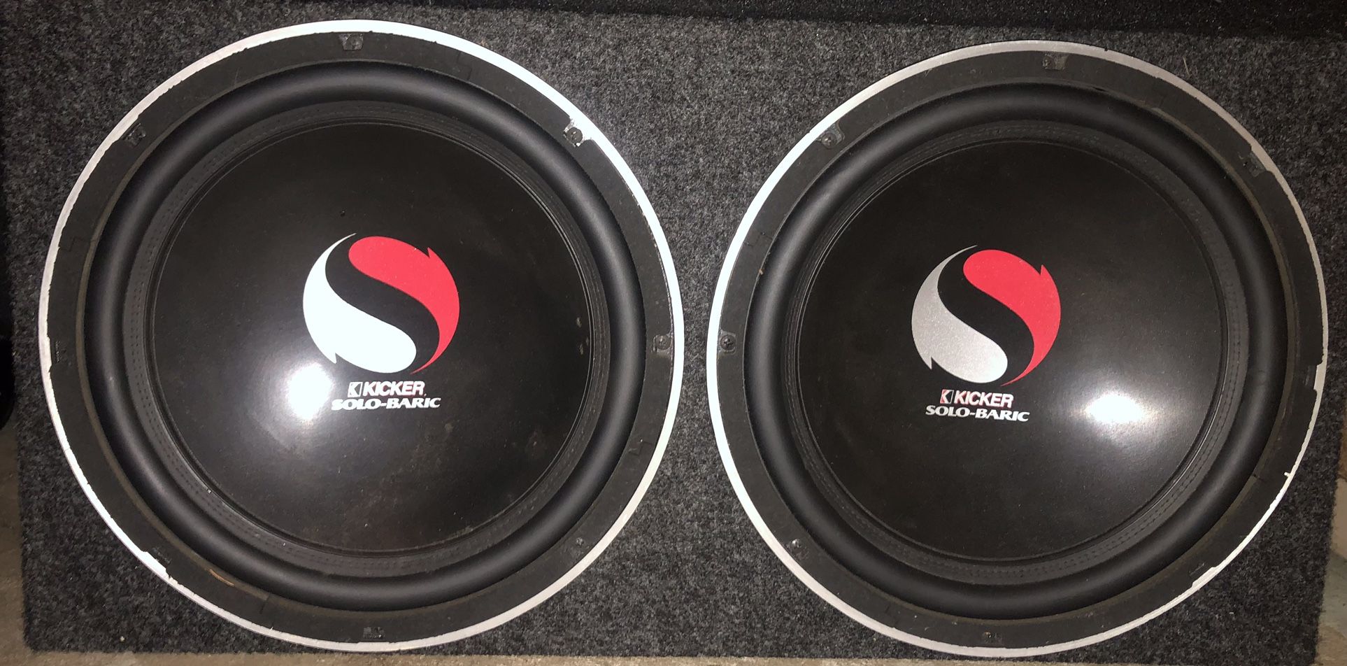 Kicker Subs Solo Baric 12’s & ZR600 Amplifier OBO