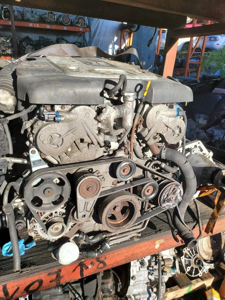 Infiniti M37 2007-2012 For Parts Out