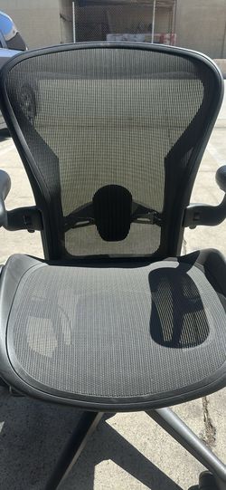 Aeron remastered size C